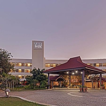 Отель The Park Вишакхапатнам Экстерьер фото